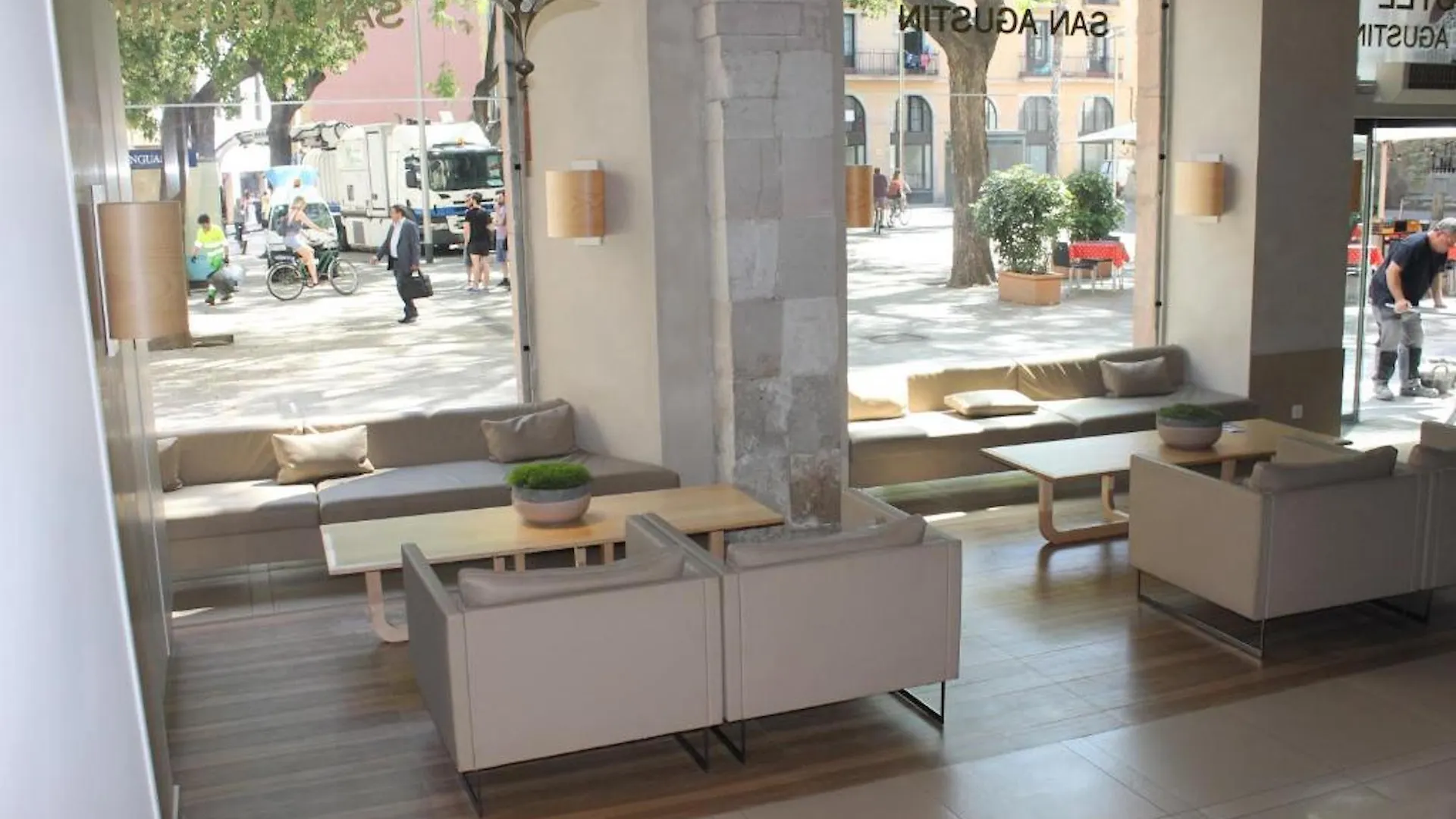 Hotel Sant Agusti Barselona